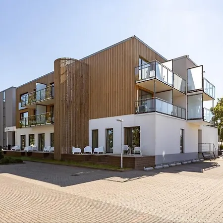 Aisa 39 Double With Balcony Near Penzion Pärnu