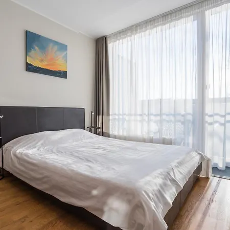 Gostinjska kuća Aisa 39 Double With Balcony Near Beach 3*